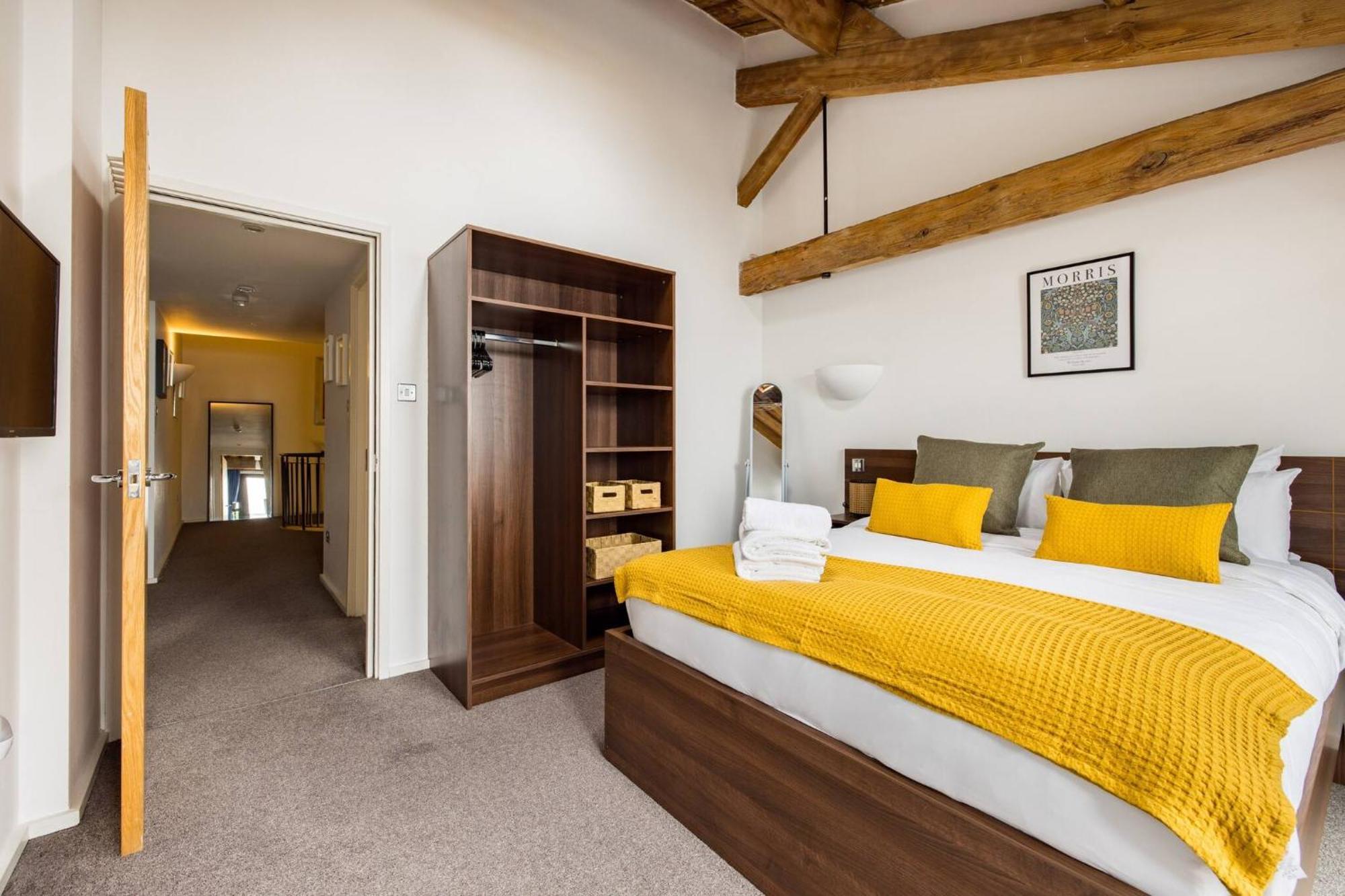 Wild Roses Serviced Apartments - Excel Warehouse 2 London Ngoại thất bức ảnh